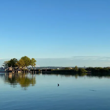 Apartment Royal Aquamarine - Lakeside Luxury Flat At Balaton *