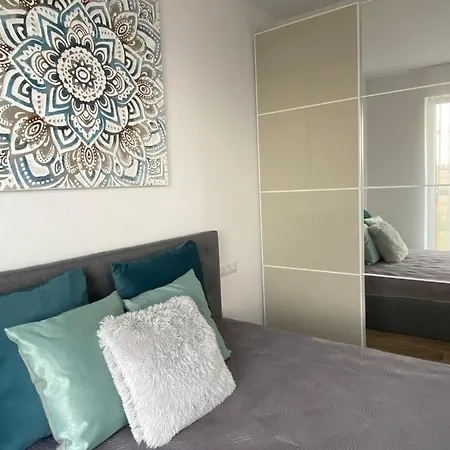 Royal Aquamarine - Lakeside Luxury Flat At Balaton * Keszthely